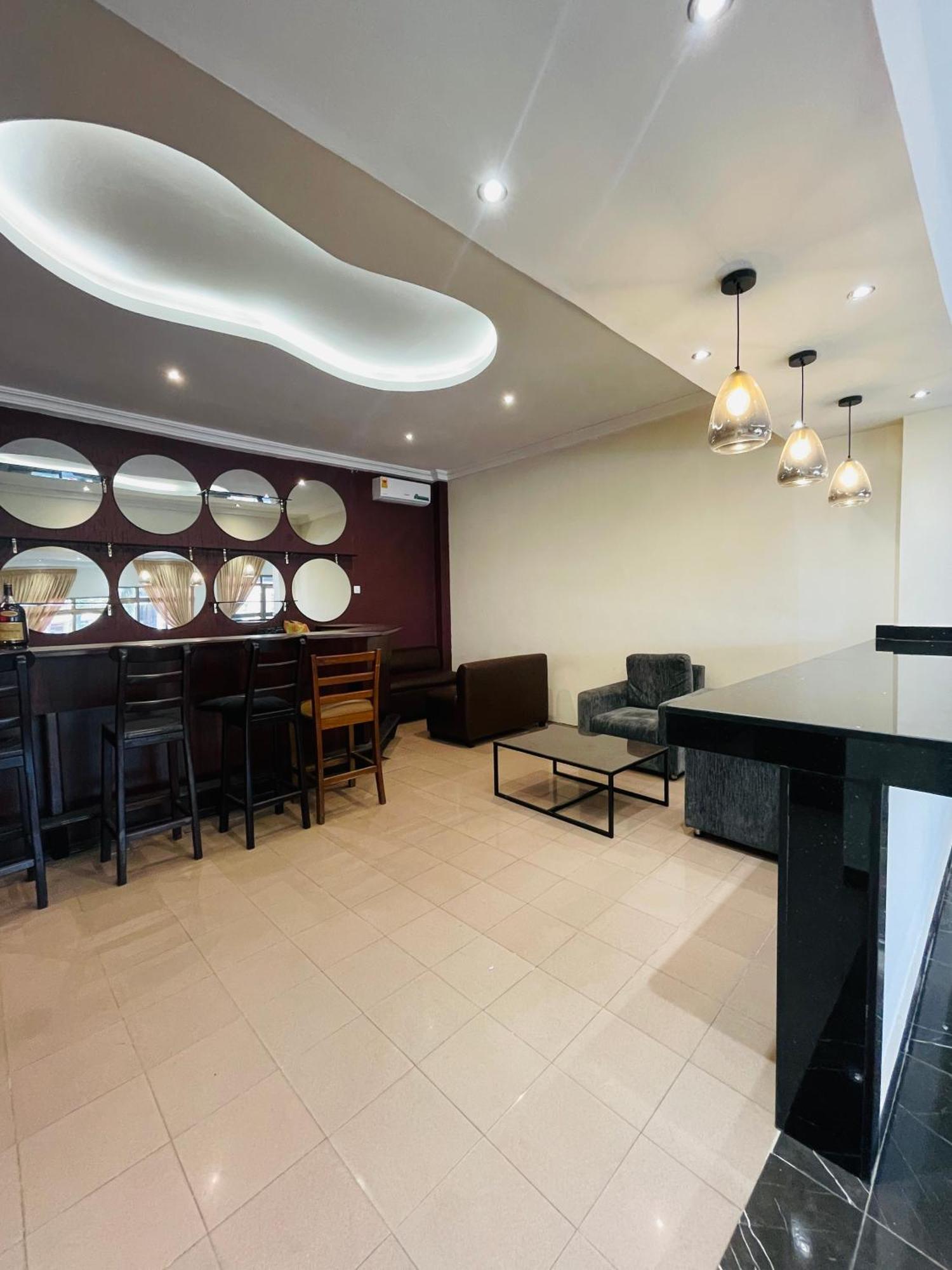 Niagara Hotel Accra Kültér fotó
