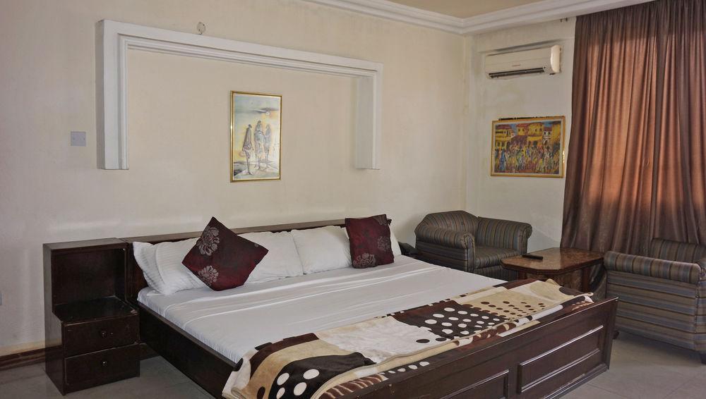 Niagara Hotel Accra Kültér fotó